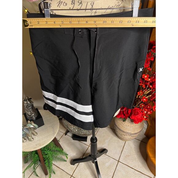 Hurley Men’s Black Phantom Eco Block Party 18" Board shorts Sports Size 30 - Picture 9 of 12